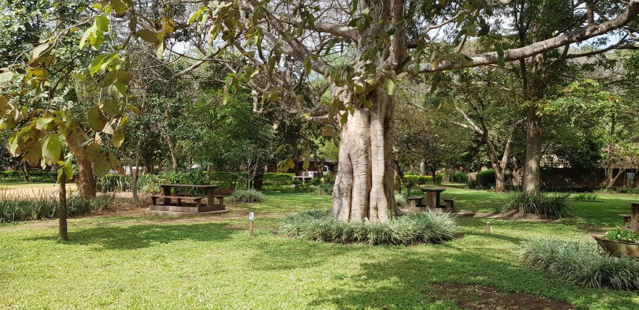 Barefoot Lodge And Safaris - Malawi Lilongwe Eksteriør billede